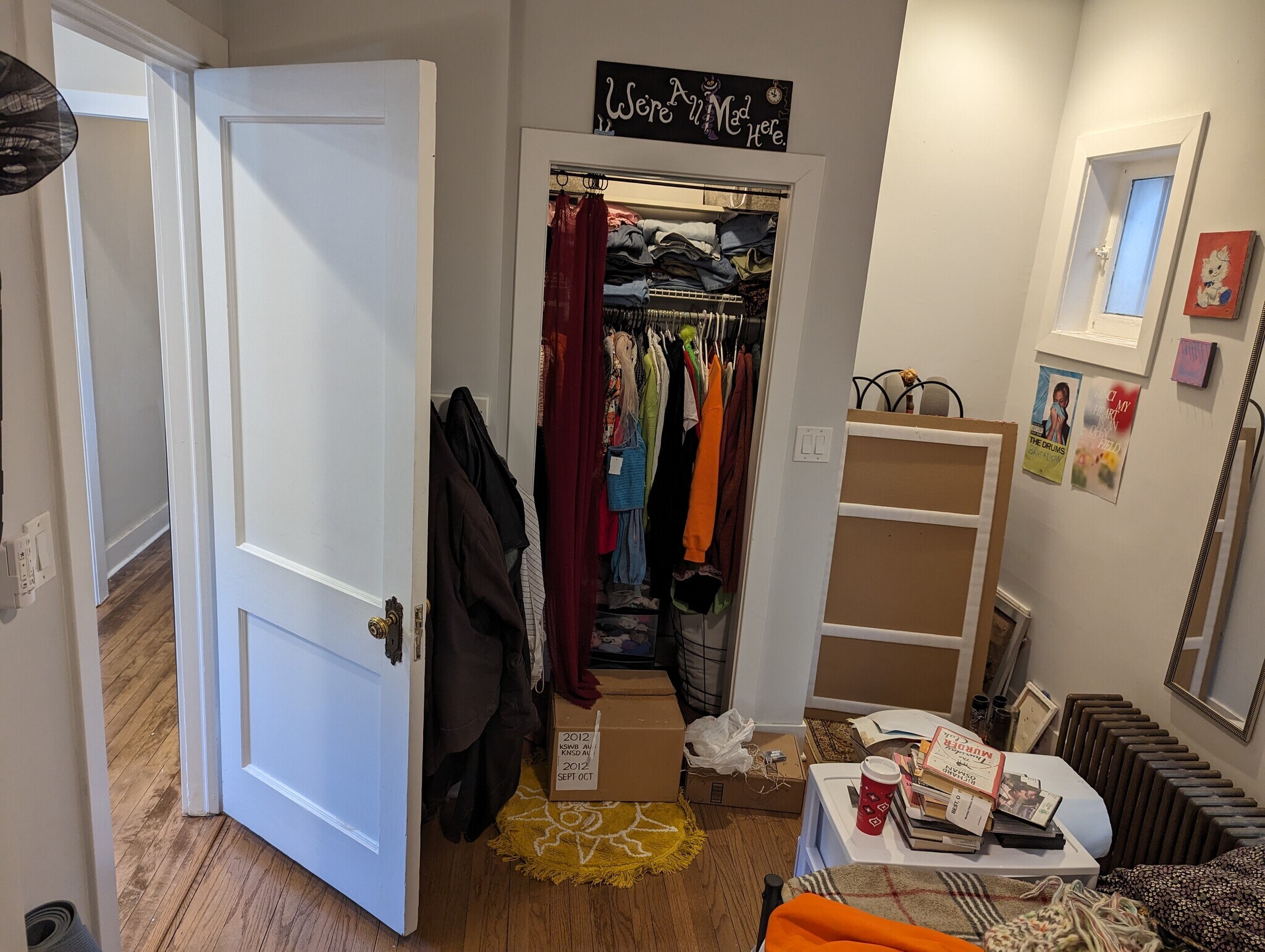 Building Photo - 1426 W Balmoral Ave