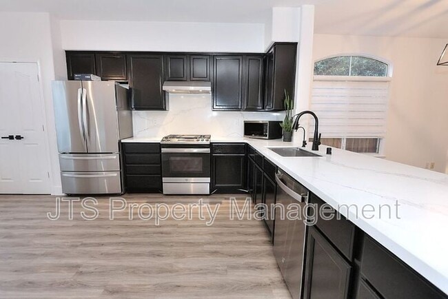Building Photo - 3112 Gennaker Way