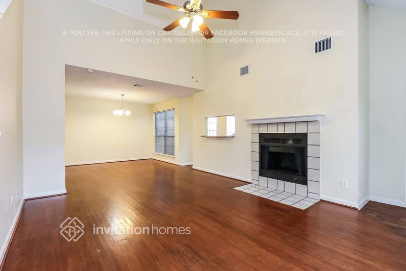 Building Photo - 6941 Brixham Dr