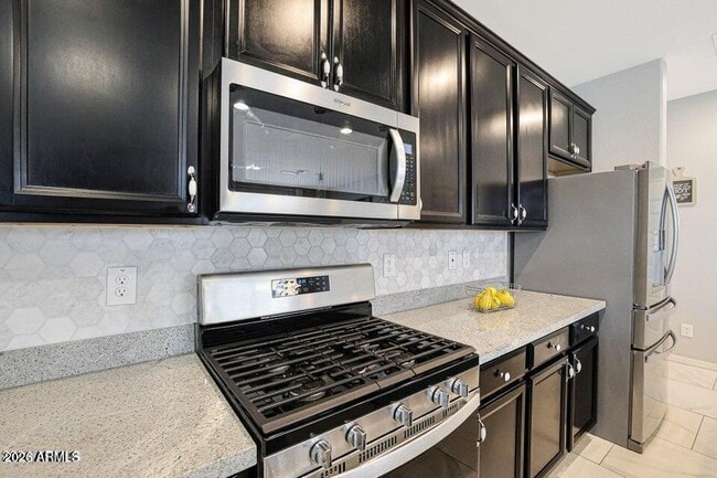 Building Photo - 2112 S 123rd Ln