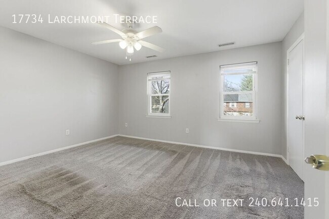 Building Photo - 17734 Larchmont Terrace