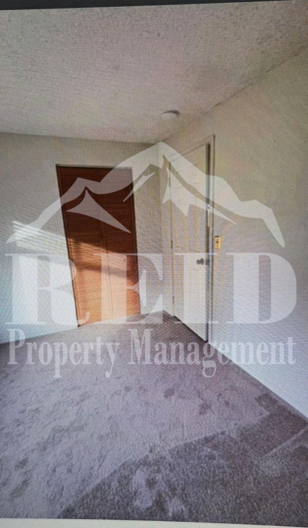 Building Photo - 3 BED 1.5 BATH RAMBLER - PORT ORCHARD