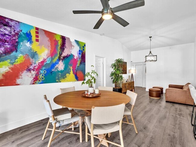 Building Photo - 9831 SW 58th Ct