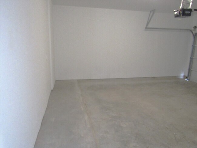 Building Photo - 2807 Glengary River Wy