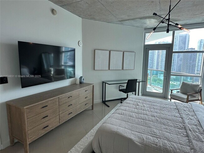 Building Photo - 3301 NE 1st Ave