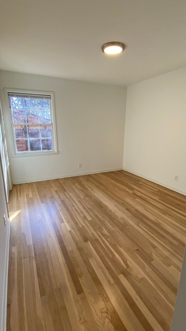 Building Photo - 2517 Piney Branch Rd NW
