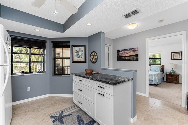 Building Photo - 511 Pine Hollow Cir