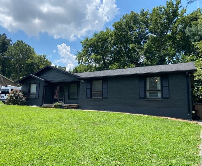 Primary Photo - 3/1 Brick Home in East Nashville Available...