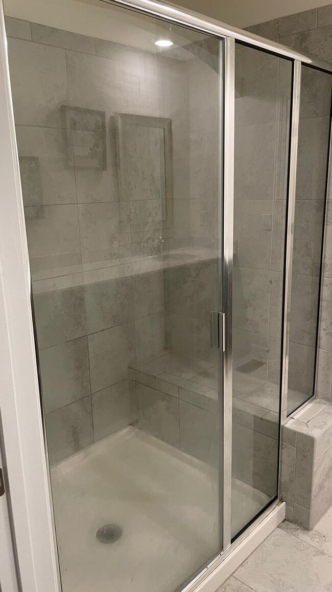 Building Photo - Trivium