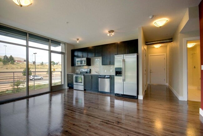 Building Photo - Gaslamp