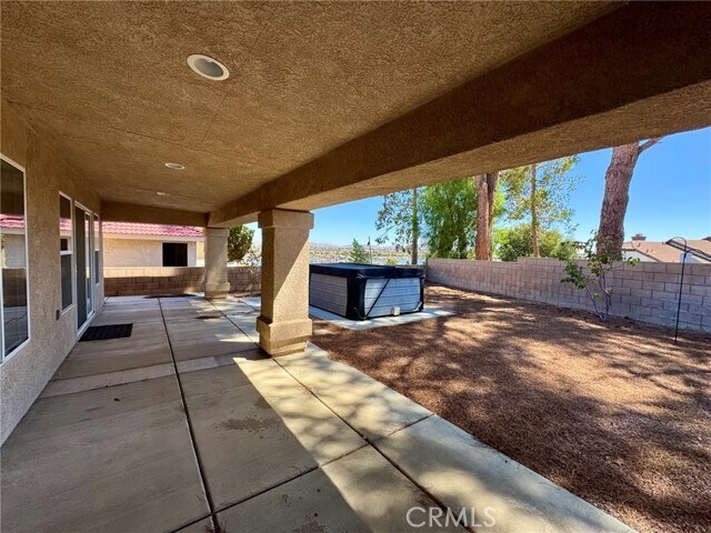 Building Photo - 18015 Wildwood Dr