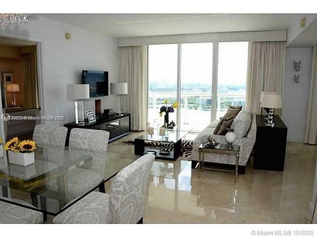 Primary Photo - 50 Biscayne Blvd