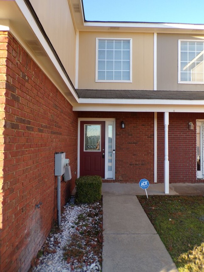 Building Photo - Wakefield Townhomes, Enterprise, AL