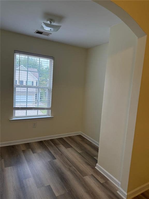 Building Photo - 493 Lobdale Falls Dr