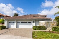 Building Photo - Single Level Golf Course Stunning Home Dana Point!