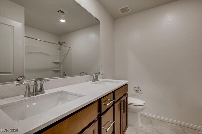 Building Photo - 8379 Lagunilla Ave