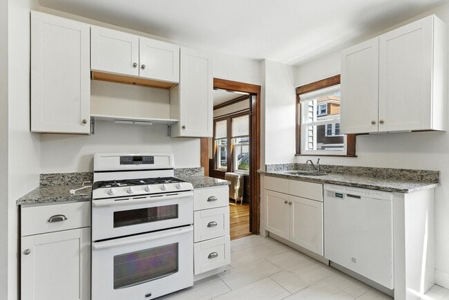 Building Photo - 29 Arbroth St