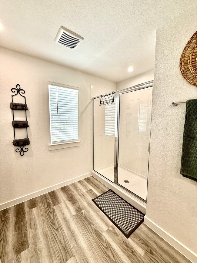 Building Photo - 12308 Greenwood Gate Dr