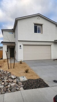 Building Photo - BRAND NEW 4 BEDROOM