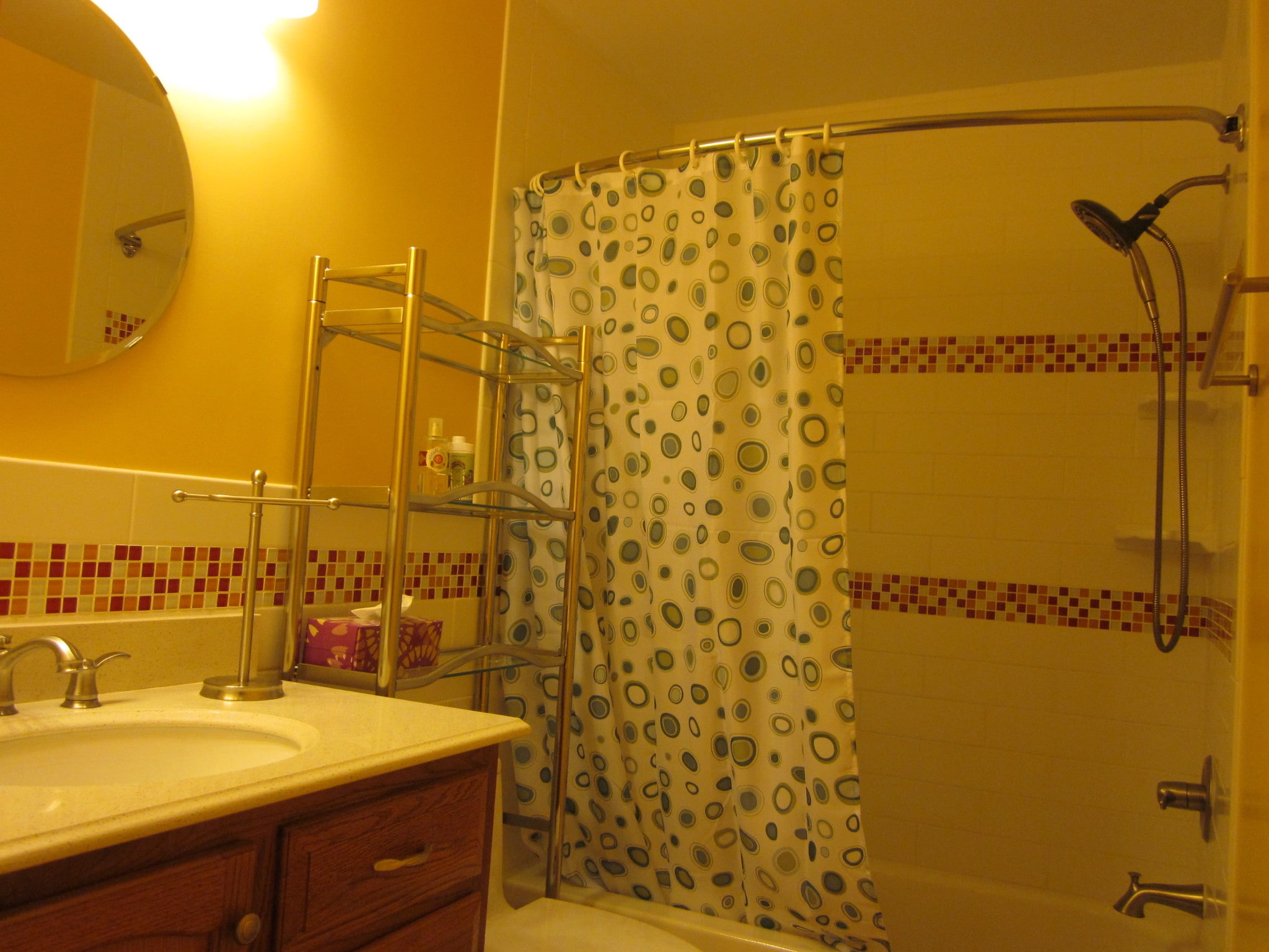 Second bath and shower - 658 15th St S
