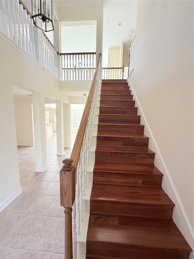 Building Photo - 28015 Silverstream Ct