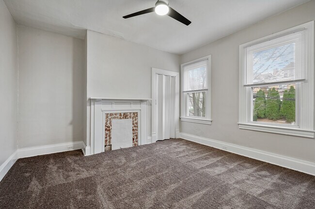 Building Photo - 134 Wynoka St