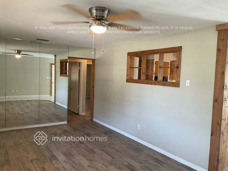 Building Photo - 8924 110th Ln N