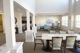 Building Photo - PENNYRILE SENIOR APARTMENTS