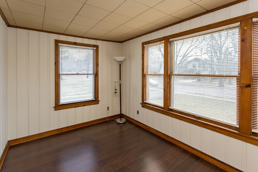 Building Photo - 4115 Kingman Blvd