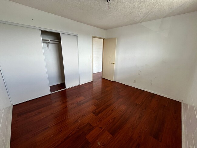 Building Photo - Kunia Palms (Waipahu) - 2 bedroom, 1 bathr...