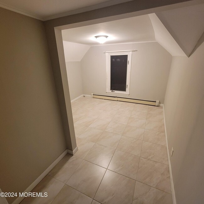 Building Photo - 38 Main St