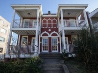 Building Photo - Spacious 2-Bed/1-Bath Ground Floor Apt w/ Patio & Yard in Manchester!