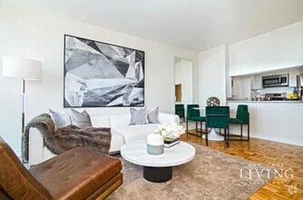 Building Photo - 1 bedroom in Long Island City NY 11109