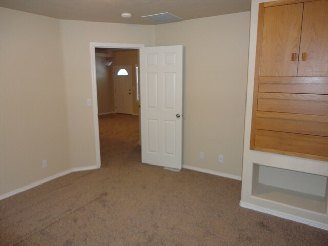 Building Photo - 501 N Mira Ave