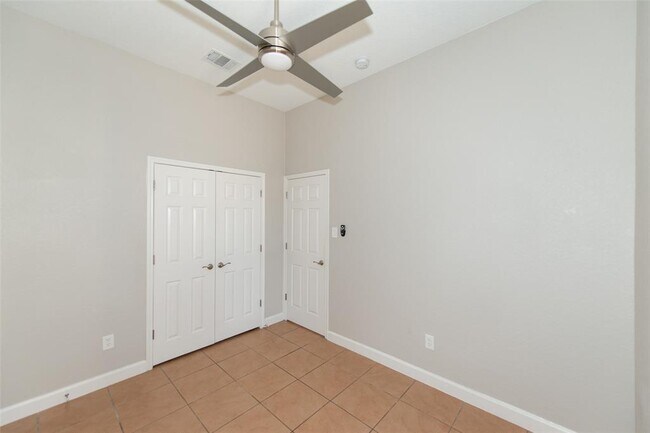 Building Photo - 141 Kype Cove