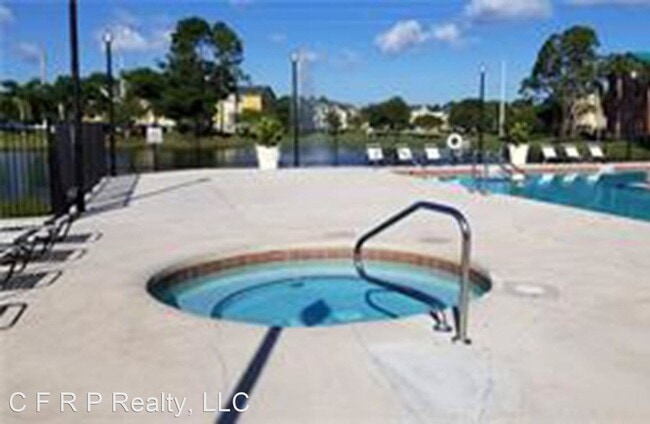 Building Photo - 1 br, 1 bath House - 4760 Walden Circle #516