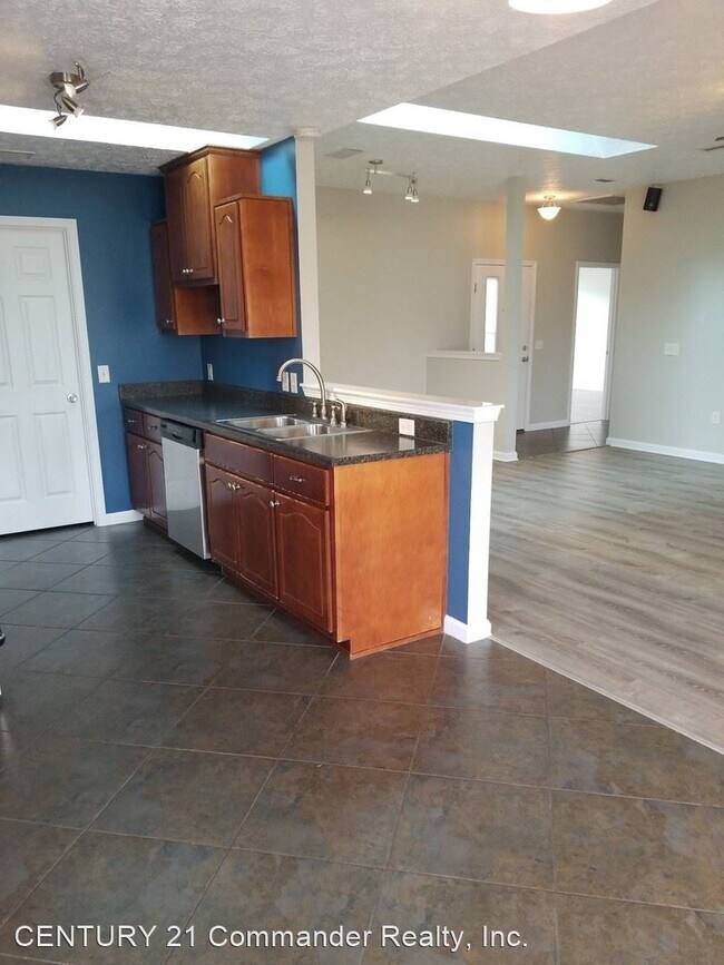 Building Photo - 4 br, 2 bath House - 2915 Cedars Crossing