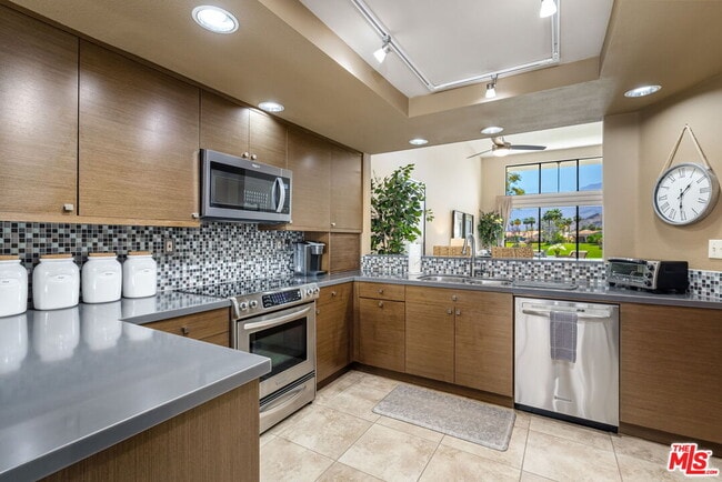 Building Photo - 54137 Oak-Hill