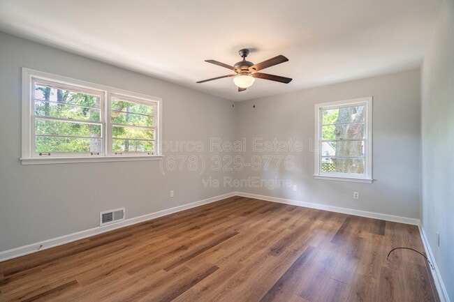 Building Photo - 1248 Cliffwood Dr