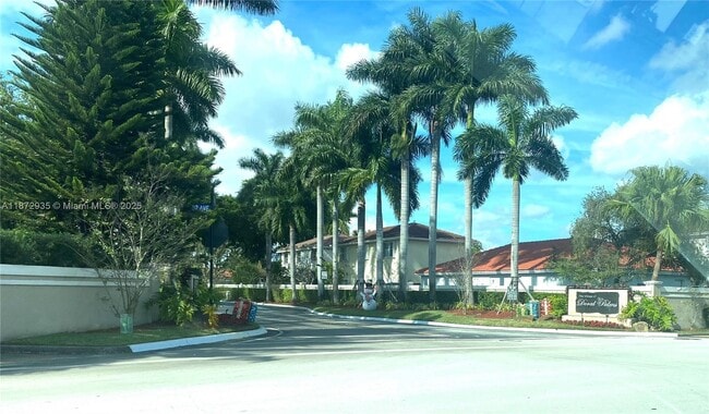 Primary Photo - 10273 NW 56th St