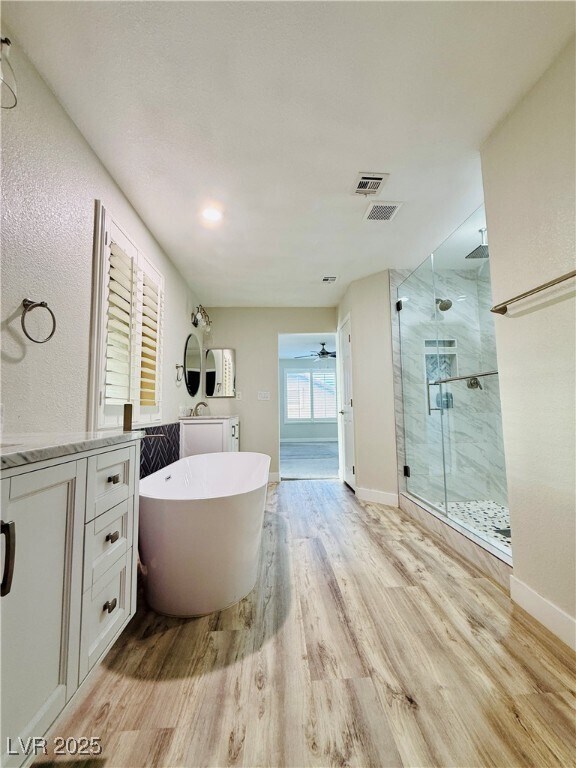 Building Photo - 777 Valley Rise Dr