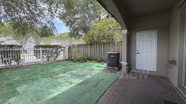 Building Photo - 8934 SW 153rd Ct