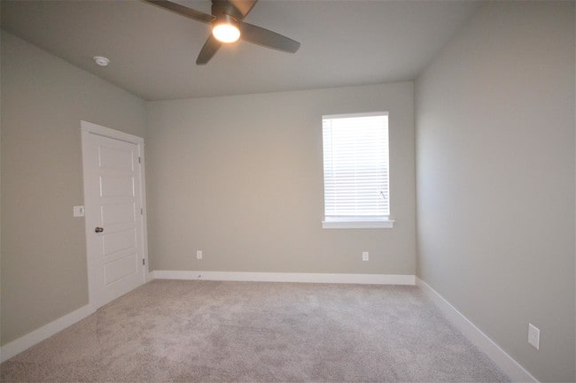 Building Photo - 2019 S Florida Way