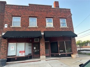 Building Photo - 15415 Kinsman Rd