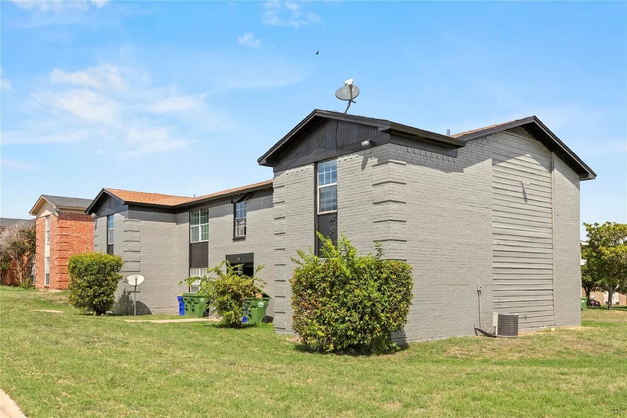 Building Photo - 1625 Mary K Ln