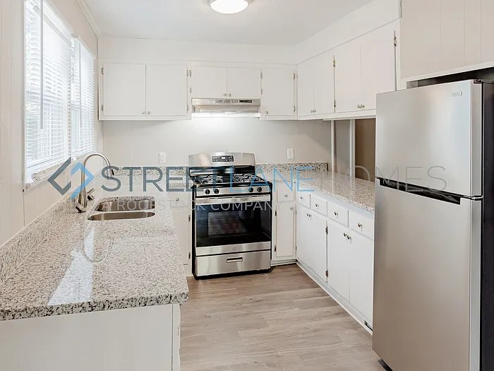 Building Photo - 3304 Winn Dr