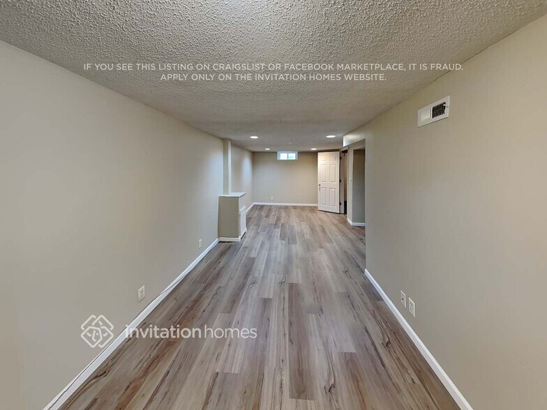 Building Photo - 3532 Utah Ave S