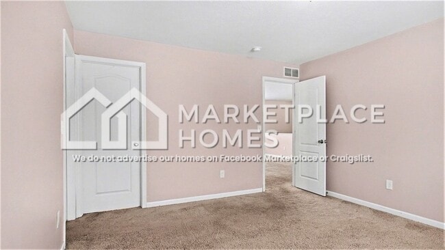 Building Photo - 4648 Quaker Hill Dr SE