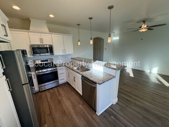 Building Photo - 1237 Correlli Ct