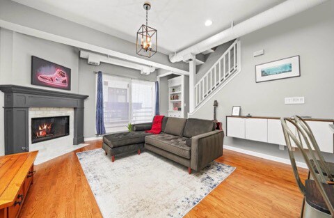 Building Photo - 2231 N Lister Ave